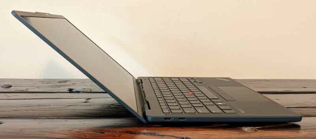Lenovo ThinkPad X13s : L’ARM parfait sur le terrain Lenovo ThinkPad X13s-2022