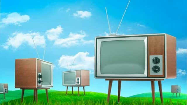 Tailles TV : comment convertir les pouces en centimètres ? tailles-téléviseurs