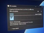 Windows 11 : Microsoft confirme l’arrivée progressive du mode sombre dans les anciennes interfaces Windows-11-dark-mode