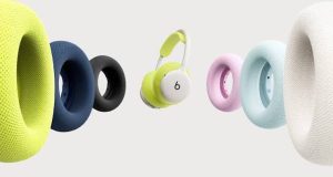 Le Beats 360 inaugure un format allégé et une certification IPX4 contre la transpiration.