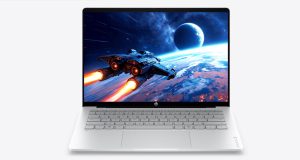 Le HP OmniBook 5 14 pouces avec écran OLED et processeur Intel Core Série 3 Wildcat Lake.