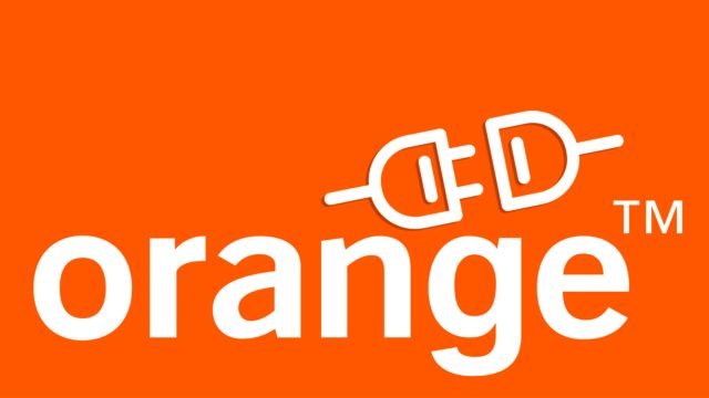 Panne de fibre Orange : la Livebox bascule sur votre smartphone avec Reconnexion Flash Le service Reconnexion Flash relie un smartphone en partage de connexion à la Livebox lors d'une panne de fibre.